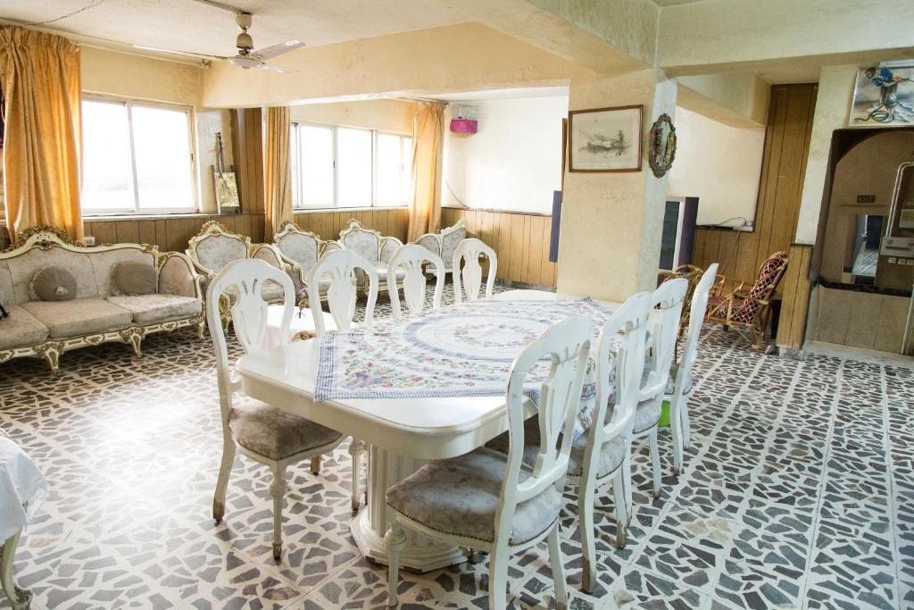 Sun Rise Hotel & Hostel & Tours Amman Exterior photo